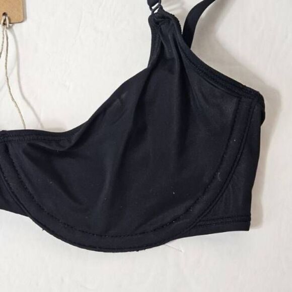 SKIMS UNDERWIRE BRA NWT - Picture 2 of 9